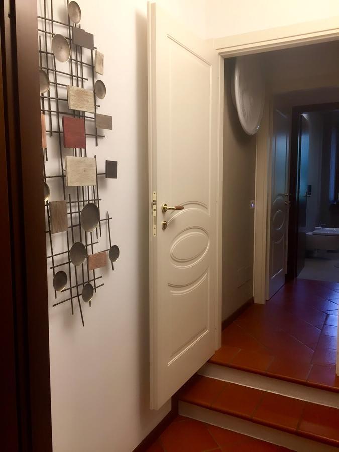 Marie Rose Luxury B&B & Apartment Desenzano del Garda Exterior foto